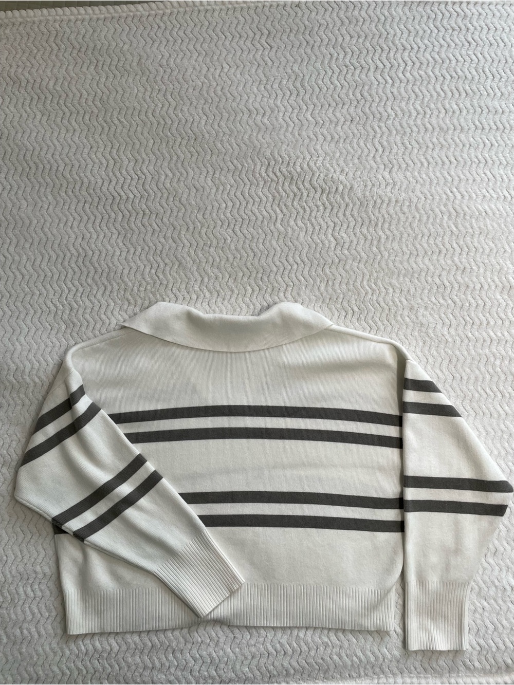 Limited Collection Striped Collared Sweater Knit Top Size Large - Picture 7 of 8